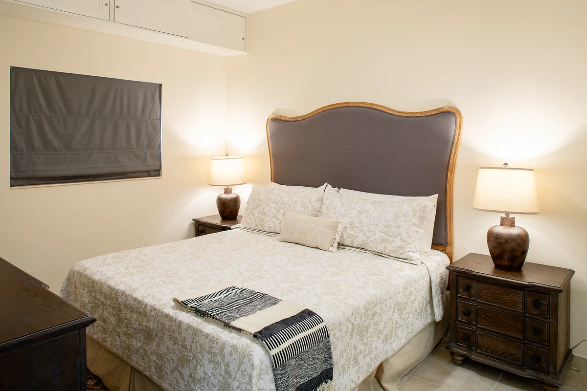 Ocean Harmony: Primary bedroom