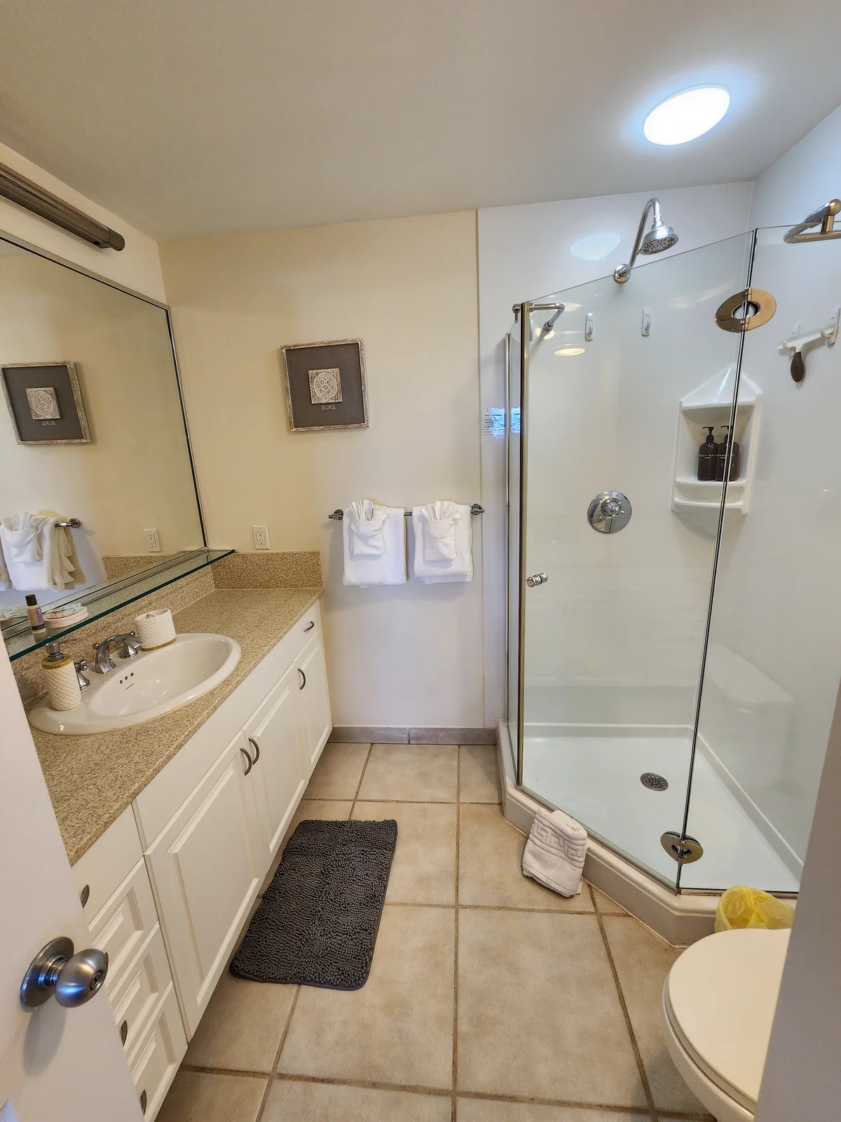 Ocean Melody: Primary en-suite